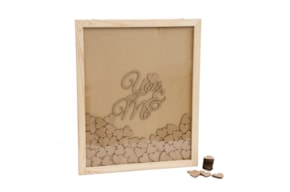 CUADRO 45X55X1.8CM C/CRISTAL + YOU&ME + 100 CORAZONES 4X4CM