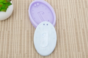 PR * MOLDE SILICONE C/LETRA J 7.5X5.5X1.2CM MLD045