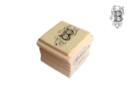 WOODEN ALPHABET STAMP LETTER B  2.7X.7CM  A-03032